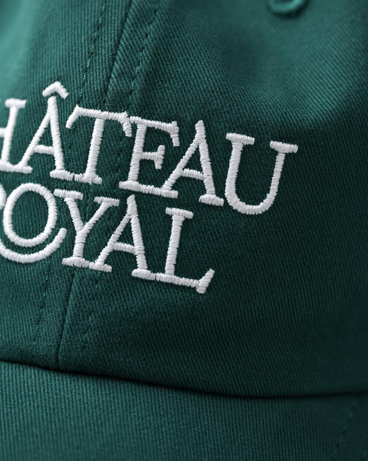 Classic Château Royal Cap