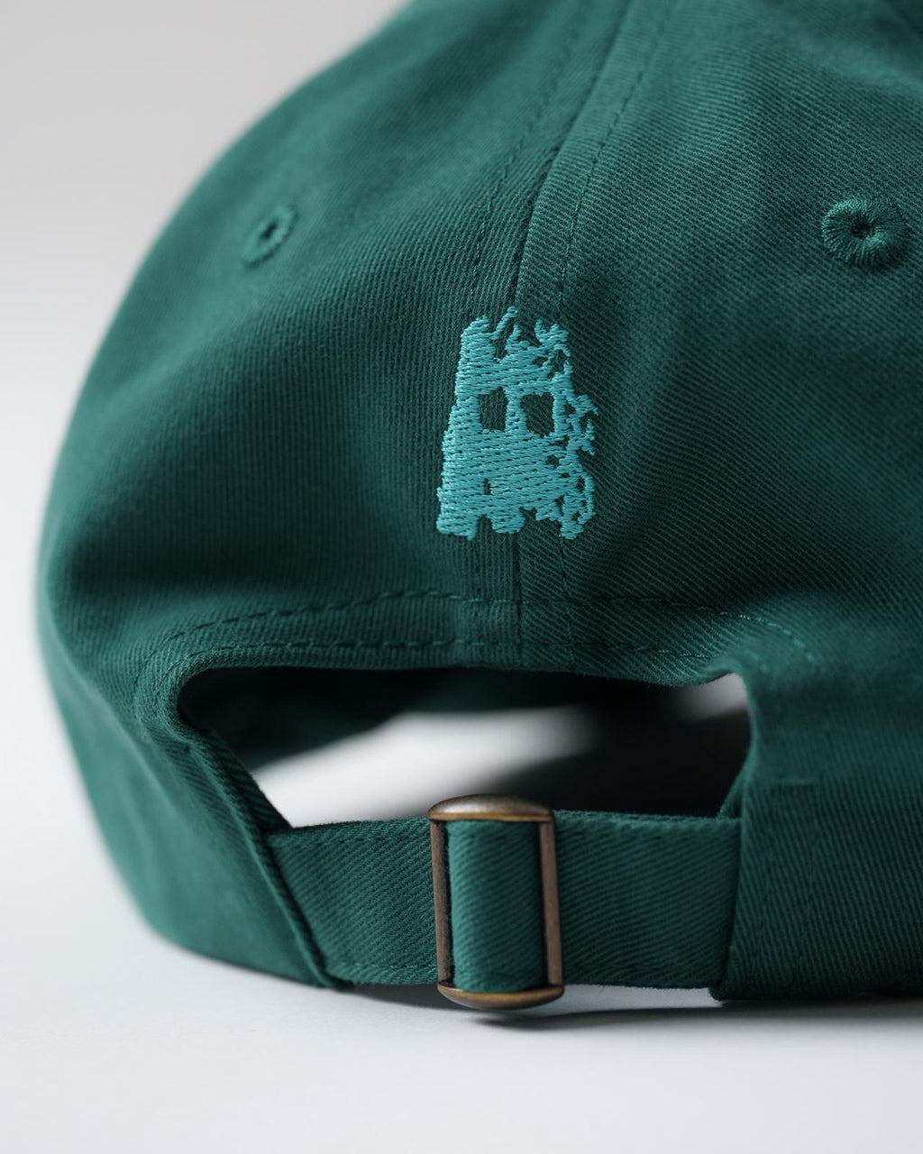 Classic Château Royal Cap